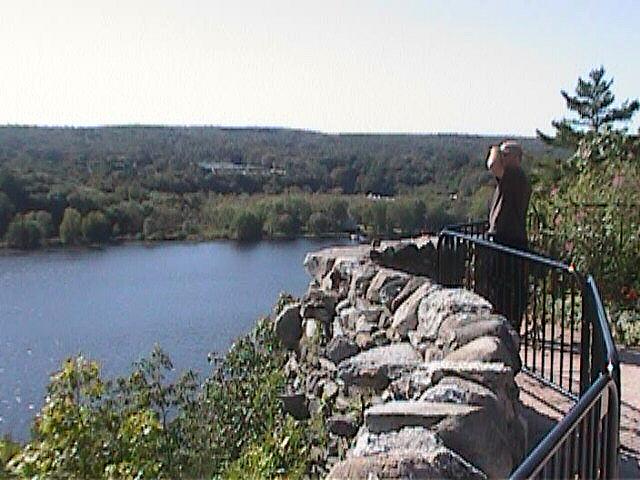 ne08 cn034 grant looking out over cn river from gillette